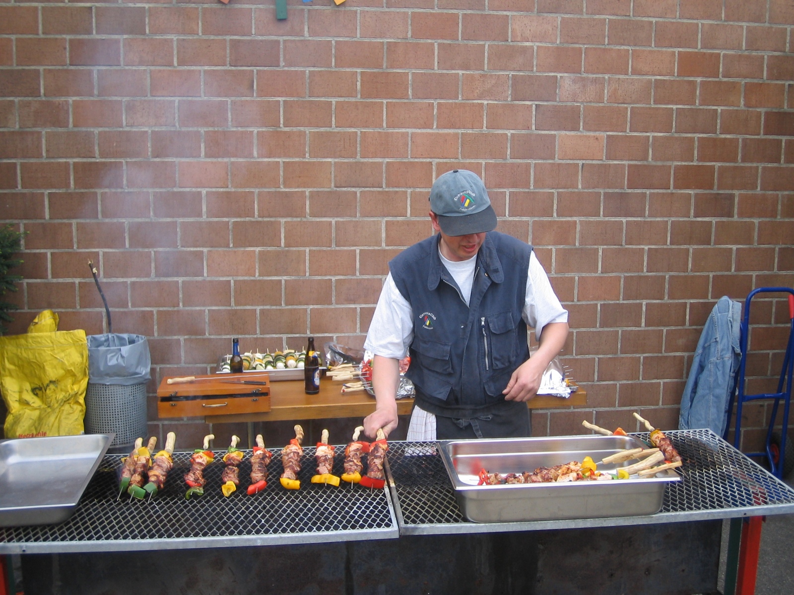 Auch am Grill geht es los