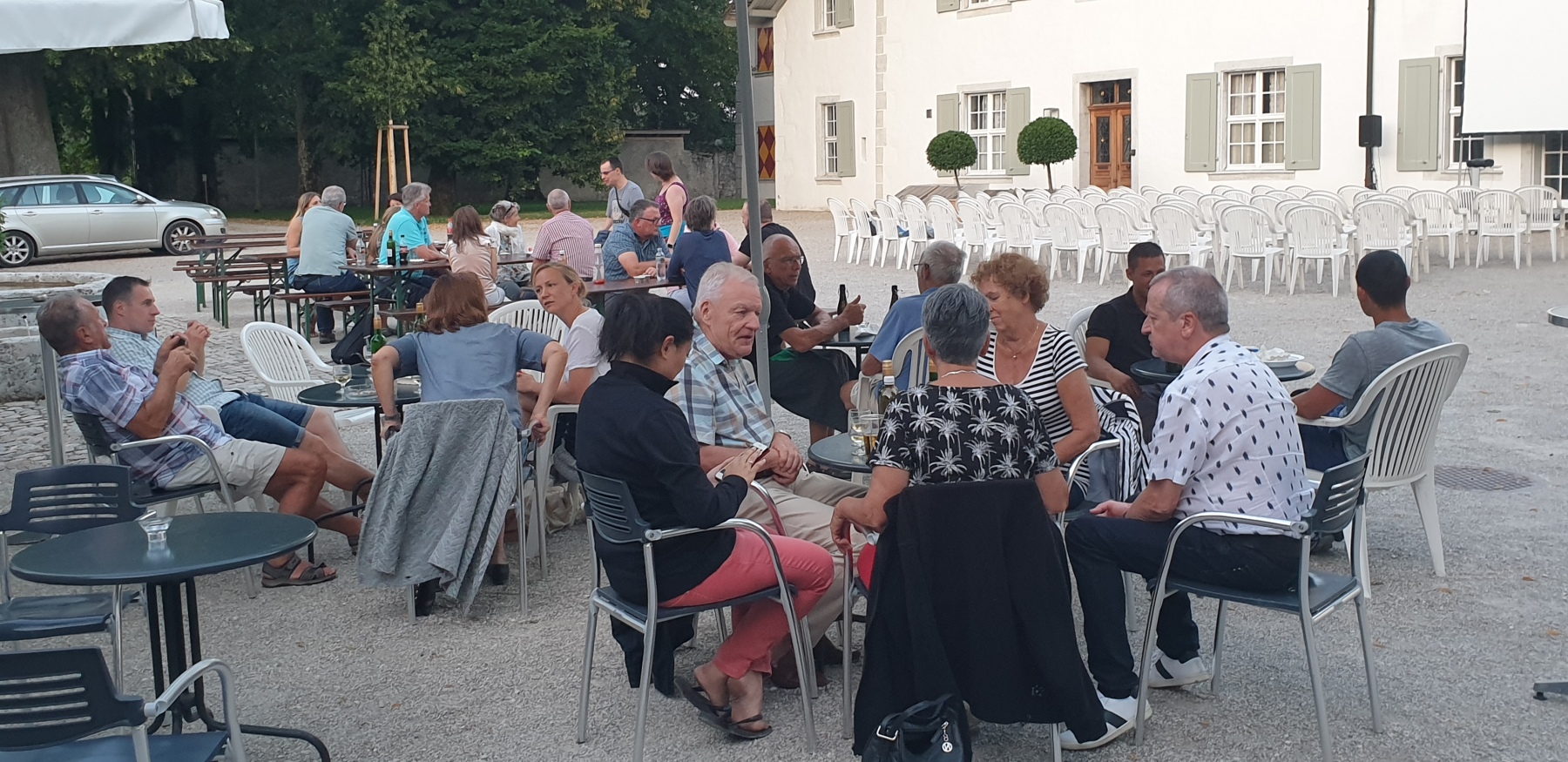 Die Gäste kahmen schon vor dem Film-Start