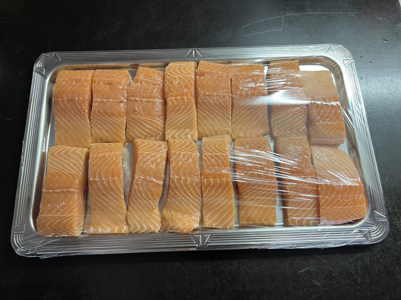Im Juni gab es Lachs an einer Hoisin Sauce